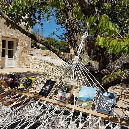 Magnolia * فيسكاردو