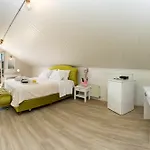 公寓 玛涅奥里亚公寓 *